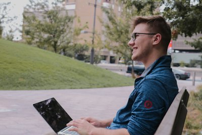 About Our Laptop Store